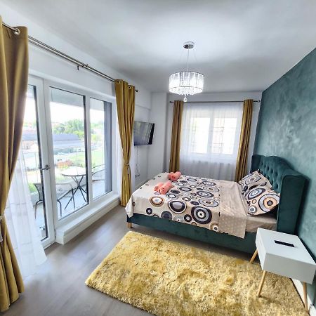 Near Airport 2 Rooms Apartments In Himson ヤシ エクステリア 写真